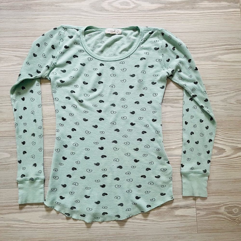 Forever 21 Green Fitted Long Sleeve Tee